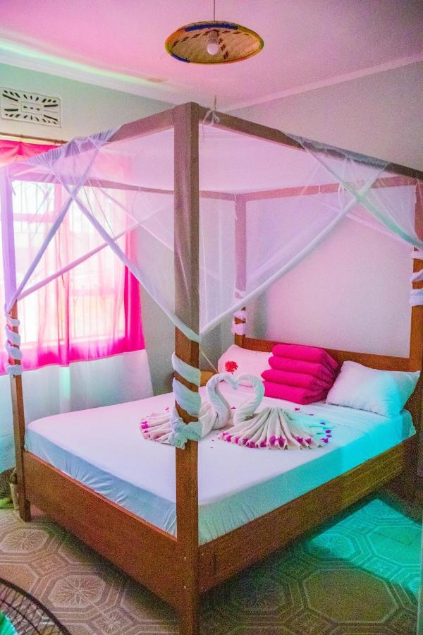Kilimanjaro Summit Lodge Моши Екстериор снимка