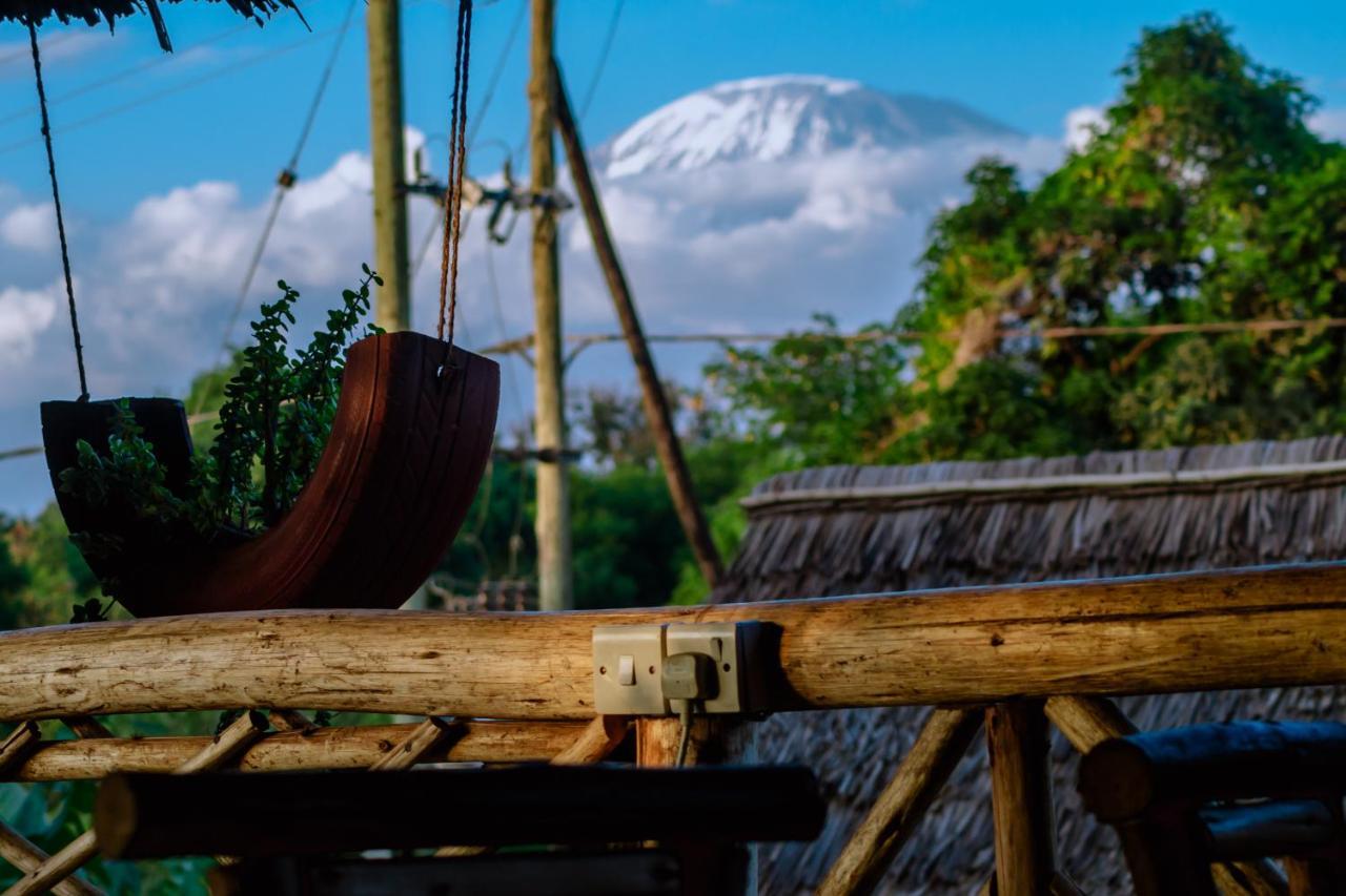 Kilimanjaro Summit Lodge Моши Екстериор снимка
